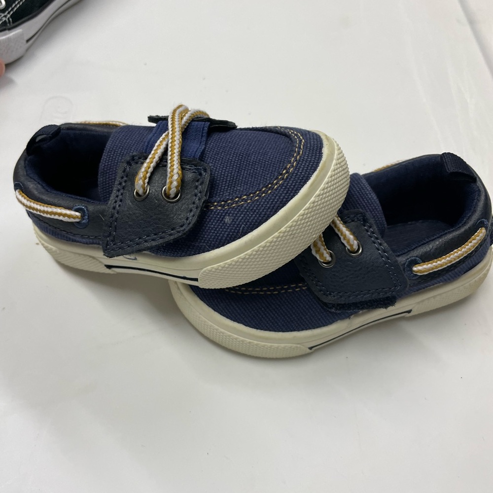 Carters boat shoes, navy/tan, toddler/baby size 5